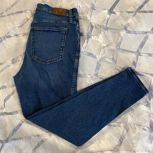 Madewell 10” High Rise Skinny Jean. Size 32.  Like new.  Stretch.